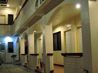 Blue Water Lodge Puerto Galera Extérieur photo